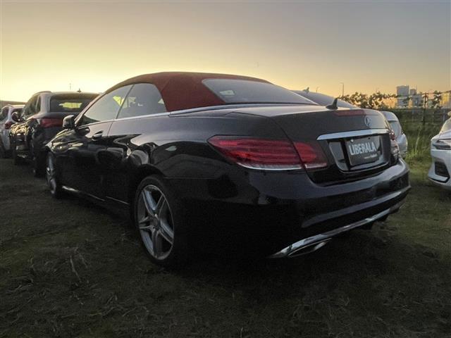 Ｅクラス Ｅ２５０カブリオレ（7枚目）
