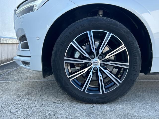 ＬＩＢＥＲＡＬＡは、ＢＭＷ・メルセデス・アウディというドイツのプレミアム３ブランドを中心とした、各ブランドを同時に乗り較べる事ができます。