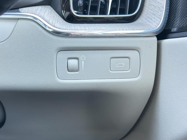 ご希望の車が売れてしまった場合や、装備や色など条件が合わない場合は、ＬＩＢＥＲＡＬＡのバックオーダーシステムを是非ご利用ください。