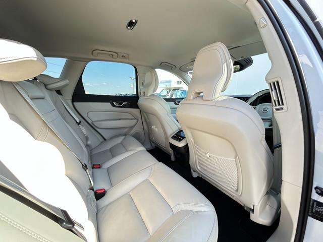 ＬＩＢＥＲＡＬＡは、輸入車選びの新たなスタイルを提案するインポート・セレクト・ブランドです。オーナー様となる方がクルマから直接感じる感性を第一にした、最良の一台との出会いをコーディネートいたします。