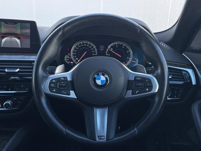 ５シリーズ ５２３ｄ　エディション　ミッション：インポッシブル　ワンオーナー　純正ナビ　バックカメラ　サンルーフ　ハーフレザーシート　アダプティブクルーズコントロール　コンフォートアクセス　パワートランク　ターボ　純正１９インチアルミホイール　ＬＥＤヘッドライト（8枚目）