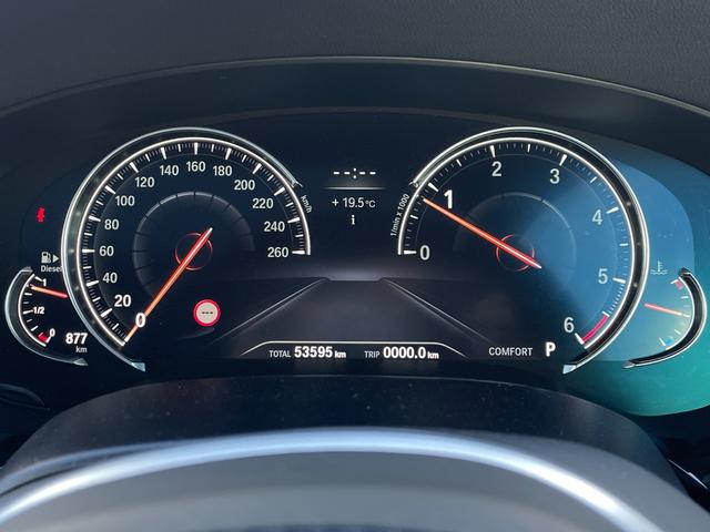 ５シリーズ ５２３ｄ　エディション　ミッション：インポッシブル　ワンオーナー　純正ナビ　バックカメラ　サンルーフ　ハーフレザーシート　アダプティブクルーズコントロール　コンフォートアクセス　パワートランク　ターボ　純正１９インチアルミホイール　ＬＥＤヘッドライト（14枚目）