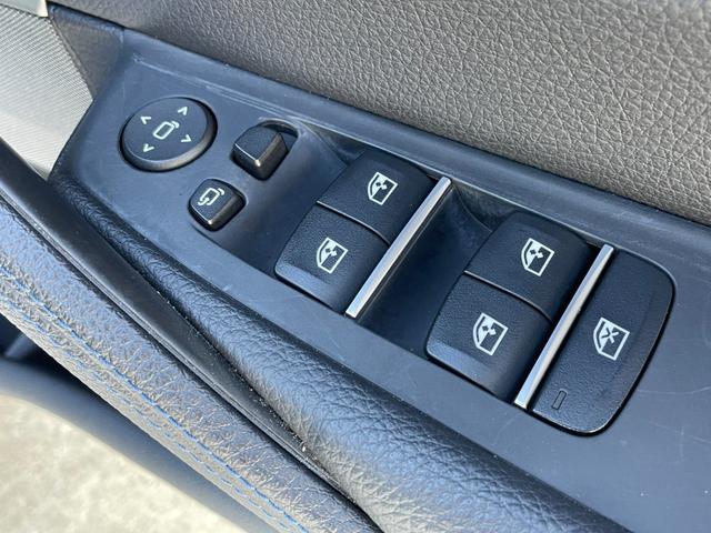 ５シリーズ ５２３ｄ　エディション　ミッション：インポッシブル　ワンオーナー　純正ナビ　バックカメラ　サンルーフ　ハーフレザーシート　アダプティブクルーズコントロール　コンフォートアクセス　パワートランク　ターボ　純正１９インチアルミホイール　ＬＥＤヘッドライト（38枚目）