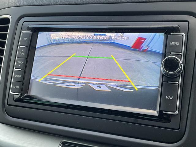 シャラン ＴＳＩ　コンフォートライン　ナビゲーションパッケージ　ハイキセノンパッケージ　純正ナビ　バックカメラ　純正１６インチアルミホイール　アダプティブクルーズコントロール　スマートキー　プッシュスタート　アイドリングストップ（4枚目）