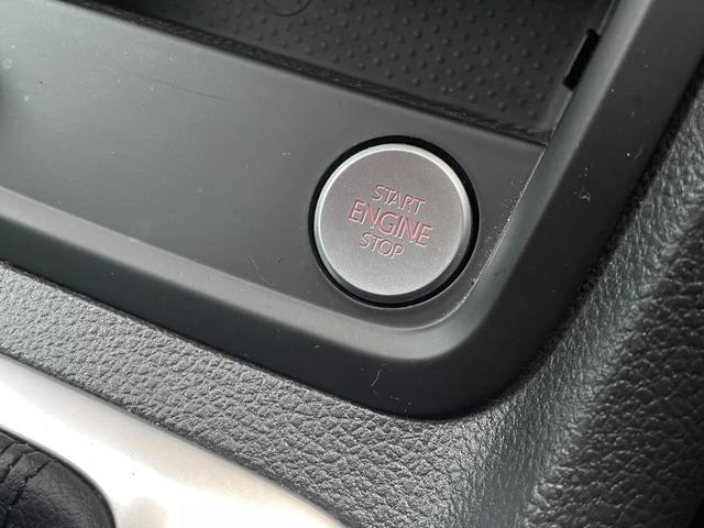 シャラン ＴＳＩ　コンフォートライン　ナビゲーションパッケージ　ハイキセノンパッケージ　純正ナビ　バックカメラ　純正１６インチアルミホイール　アダプティブクルーズコントロール　スマートキー　プッシュスタート　アイドリングストップ（23枚目）
