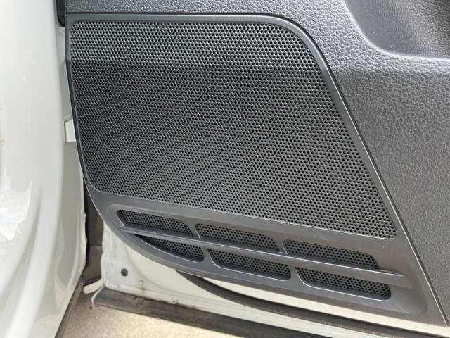 シャラン ＴＳＩ　コンフォートライン　ナビゲーションパッケージ　ハイキセノンパッケージ　純正ナビ　バックカメラ　純正１６インチアルミホイール　アダプティブクルーズコントロール　スマートキー　プッシュスタート　アイドリングストップ（39枚目）