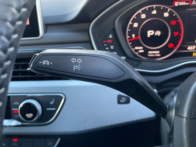 Ａ５スポーツバック ４０ＴＦＳＩスポーツ　Ｓライン　純正ナビ　フルセグＴＶ　バーチャルコックピット　全方位カメラ　パワーリアゲート　パワーシート　アダプティブクルーズコントロール　マトリクスＬＥＤ　純正１８インチアルミホイール（11枚目）