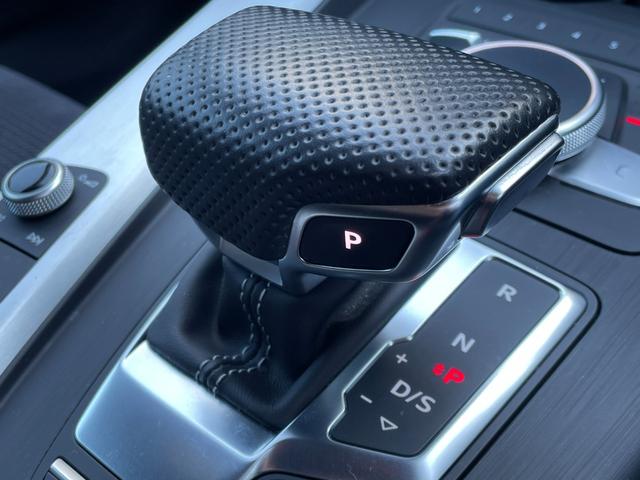 Ａ５スポーツバック ４０ＴＦＳＩスポーツ　Ｓライン　純正ナビ　フルセグＴＶ　バーチャルコックピット　全方位カメラ　パワーリアゲート　パワーシート　アダプティブクルーズコントロール　マトリクスＬＥＤ　純正１８インチアルミホイール（21枚目）