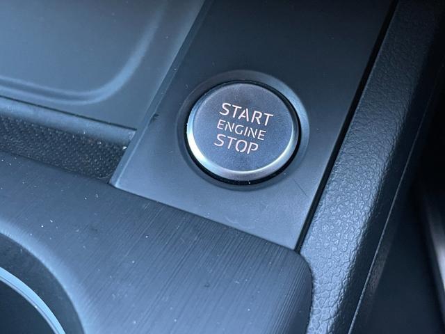 Ａ５スポーツバック ４０ＴＦＳＩスポーツ　Ｓライン　純正ナビ　フルセグＴＶ　バーチャルコックピット　全方位カメラ　パワーリアゲート　パワーシート　アダプティブクルーズコントロール　マトリクスＬＥＤ　純正１８インチアルミホイール（24枚目）