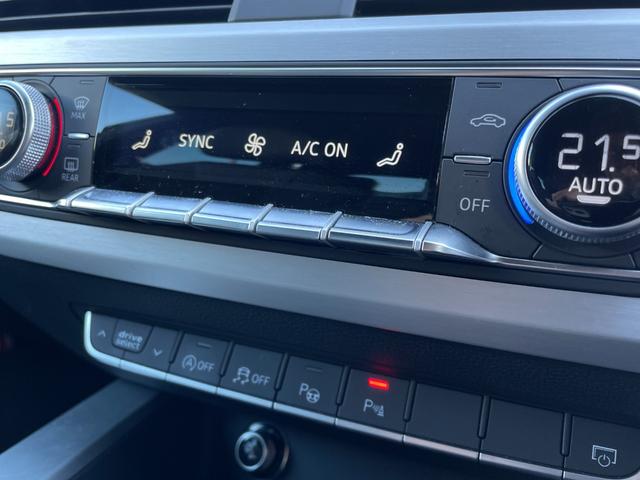 Ａ５スポーツバック ４０ＴＦＳＩスポーツ　Ｓライン　純正ナビ　フルセグＴＶ　バーチャルコックピット　全方位カメラ　パワーリアゲート　パワーシート　アダプティブクルーズコントロール　マトリクスＬＥＤ　純正１８インチアルミホイール（25枚目）