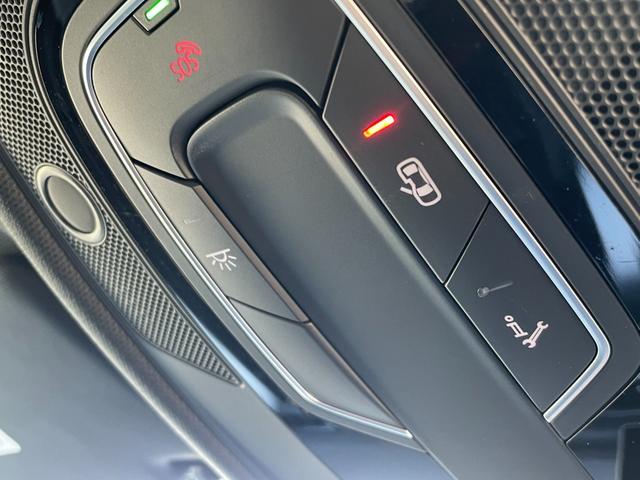 Ａ５スポーツバック ４０ＴＦＳＩスポーツ　Ｓライン　純正ナビ　フルセグＴＶ　バーチャルコックピット　全方位カメラ　パワーリアゲート　パワーシート　アダプティブクルーズコントロール　マトリクスＬＥＤ　純正１８インチアルミホイール（31枚目）