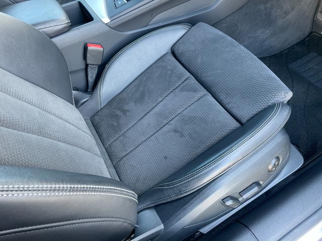 Ａ５スポーツバック ４０ＴＦＳＩスポーツ　Ｓライン　純正ナビ　フルセグＴＶ　バーチャルコックピット　全方位カメラ　パワーリアゲート　パワーシート　アダプティブクルーズコントロール　マトリクスＬＥＤ　純正１８インチアルミホイール（35枚目）