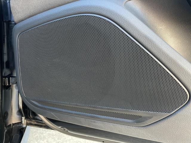 Ａ５スポーツバック ４０ＴＦＳＩスポーツ　Ｓライン　純正ナビ　フルセグＴＶ　バーチャルコックピット　全方位カメラ　パワーリアゲート　パワーシート　アダプティブクルーズコントロール　マトリクスＬＥＤ　純正１８インチアルミホイール（42枚目）