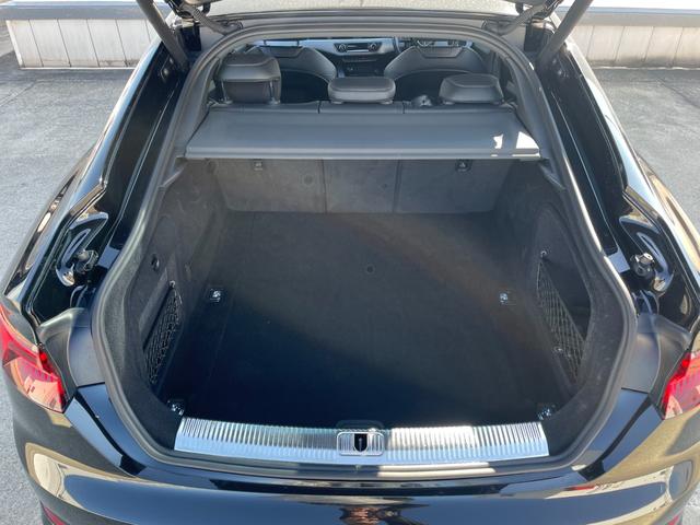 Ａ５スポーツバック ４０ＴＦＳＩスポーツ　Ｓライン　純正ナビ　フルセグＴＶ　バーチャルコックピット　全方位カメラ　パワーリアゲート　パワーシート　アダプティブクルーズコントロール　マトリクスＬＥＤ　純正１８インチアルミホイール（61枚目）