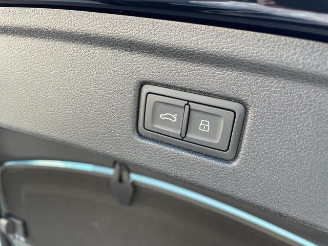 Ａ５スポーツバック ４０ＴＦＳＩスポーツ　Ｓライン　純正ナビ　フルセグＴＶ　バーチャルコックピット　全方位カメラ　パワーリアゲート　パワーシート　アダプティブクルーズコントロール　マトリクスＬＥＤ　純正１８インチアルミホイール（62枚目）