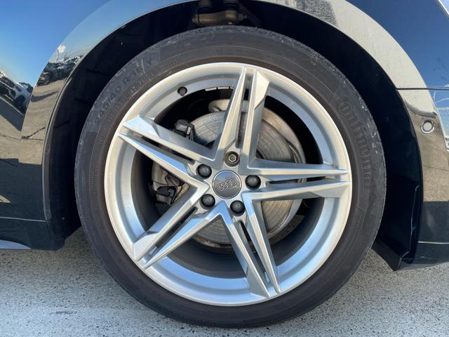 Ａ５スポーツバック ４０ＴＦＳＩスポーツ　Ｓライン　純正ナビ　フルセグＴＶ　バーチャルコックピット　全方位カメラ　パワーリアゲート　パワーシート　アダプティブクルーズコントロール　マトリクスＬＥＤ　純正１８インチアルミホイール（79枚目）