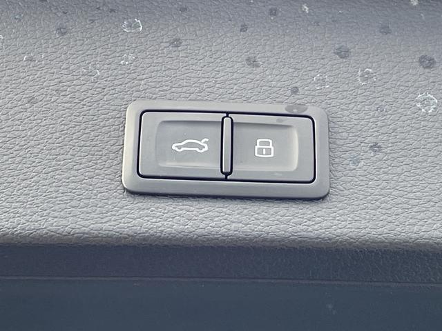 バックオーダーをご利用いただければ、希少なお車や、特定の装備のついたお車など、お客様からのご要望に応じて全国ネットワークからお探しさせて頂きます。