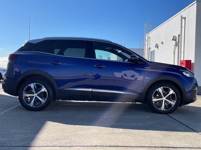 ３００８ ＧＴ　ブルーＨＤｉ　ガラスサンルーフ　ハーフレザーシート　電動パワーシート　シートヒーター　純正ＬＥＤヘッドライト　純正１８インチアルミホイール　オートテールゲート　パドルシフト　バックモニター　ブラインドスポットモニタ（53枚目）