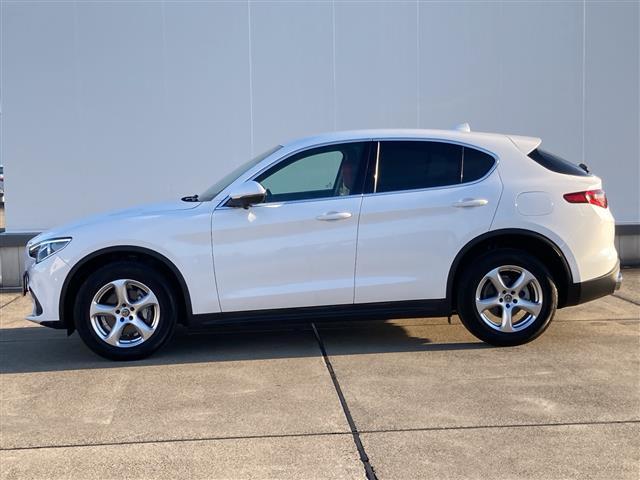 直接ご来店が難しいお客様にも、詳細写真等お送りできます。まずはお気軽にお問い合わせ下さい。