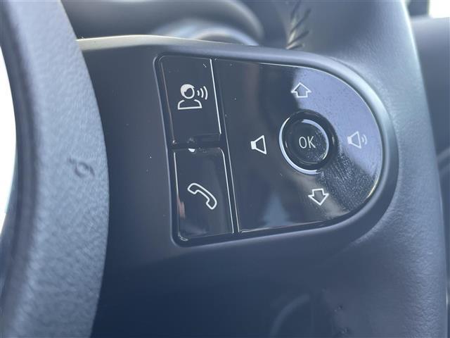 ＭＩＮＩ クーパーＳＤ　クラシック・トリム　前方ドライブレコーダー　アクティブクルーズコントロール　バックカメラ　ＥＴＣ２．０　ハーフレザーシート　前後ＰＤＣ　ドライビングモードスイッチ　ＡｐｐｌｅＣａｒＰｌａｙ　ＡｎｄｒｏｉｄＡｕｔｏ（9枚目）