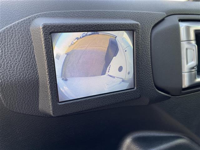 ジープ・ラングラーアンリミテッド スポーツアルティテュード 純正ディスプレイオーディオ/フロント/サイド/バックカメラ/LEDヘッドライト/A/Tタイヤ/純正17インチAW/純正OP前ドライブレコーダー/ACC/BSM/レーンキープ/ETC(26枚目)