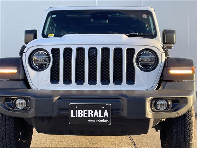 ジープ・ラングラーアンリミテッド スポーツアルティテュード 純正ディスプレイオーディオ/フロント/サイド/バックカメラ/LEDヘッドライト/A/Tタイヤ/純正17インチAW/純正OP前ドライブレコーダー/ACC/BSM/レーンキープ/ETC(39枚目)