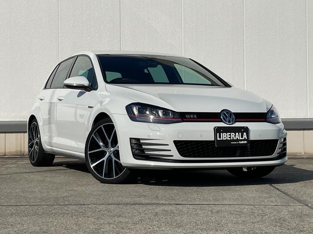 �k�h�a�d�q�`�k�`�́A�A���ԑI�т̐V���ȃX�^�C�����Ă���C���|�[�g�E�Z���N�g�E�u�����h�ł��B�I�[�i�[�l�ƂȂ�����N���}���璼�ڊ����銴������ɂ����A�ŗǂ̈��Ƃ̏o����R�[�f�B�l�[�g�������܂��B