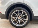 LIBERALAは、輸入車選びの新たなスタイルを提案するインポート・セレクト・ブランドです。オーナー様となる方がクルマから直接感じる感性を第一にした、最良の一台との出会いをコーディネートいたします。