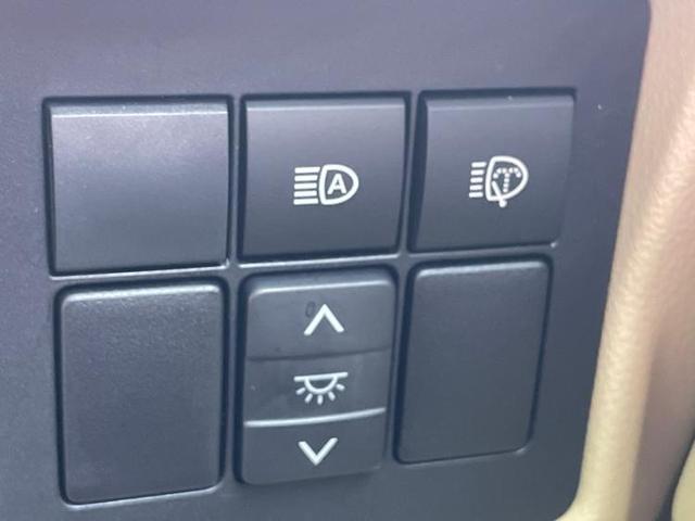 TX Lパッケージ サンルーフ/社外 9インチ メモリーナビ/トヨタセーフティセンス/シートエアコン/車線逸脱防止支援システム/シート フルレザー/ドライブレコーダー 純正/ヘッドランプ LED 革シート フルエアロ(14枚目)