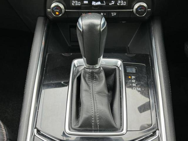 ＣＸ－５ ４ＷＤ　ＸＤ　Ｌパッケージ　純正エアロ／ＢＯＳＥ／保証書／純正　ＳＤナビ／アイアクティブセンス（マツダ）／シートヒーター　前席／３６０°ビューモニター／車線逸脱防止支援システム／シート　フルレザー　革シート　衝突被害軽減システム（17枚目）