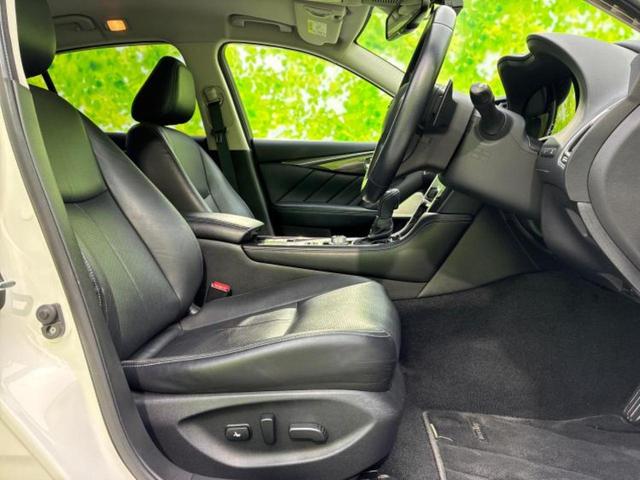 スカイライン ４ＷＤ　ＧＴタイプＳＰ　新品タイヤ／ＢＯＳＥ／純正　８インチ　ＳＤナビ／衝突安全装置／シートヒーター／車線逸脱防止支援システム／シート　フルレザー／ヘッドランプ　ＬＥＤ／ＥＴＣ／ＥＢＤ付ＡＢＳ／横滑り防止装置　革シート（4枚目）