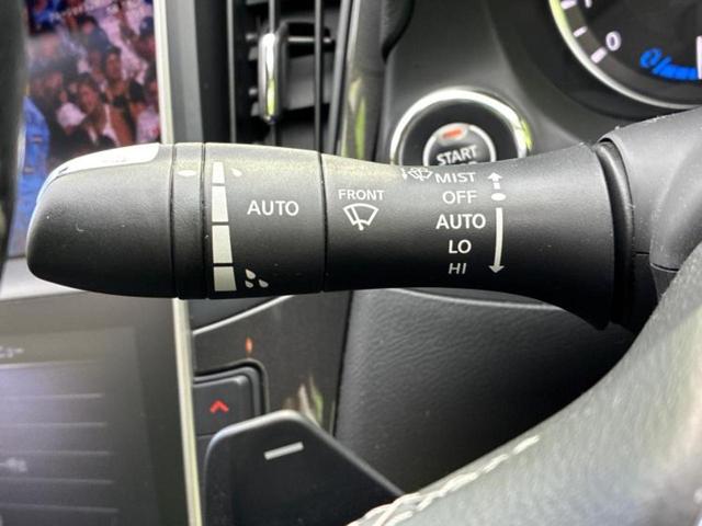 スカイライン ４ＷＤ　ＧＴタイプＳＰ　新品タイヤ／ＢＯＳＥ／純正　８インチ　ＳＤナビ／衝突安全装置／シートヒーター／車線逸脱防止支援システム／シート　フルレザー／ヘッドランプ　ＬＥＤ／ＥＴＣ／ＥＢＤ付ＡＢＳ／横滑り防止装置　革シート（17枚目）