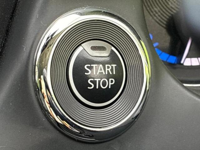 スカイライン ４ＷＤ　ＧＴタイプＳＰ　新品タイヤ／ＢＯＳＥ／純正　８インチ　ＳＤナビ／衝突安全装置／シートヒーター／車線逸脱防止支援システム／シート　フルレザー／ヘッドランプ　ＬＥＤ／ＥＴＣ／ＥＢＤ付ＡＢＳ／横滑り防止装置　革シート（25枚目）