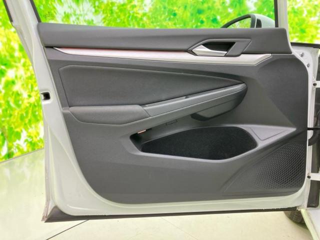 ゴルフ eTSIアクティブ 新品タイヤ/保証書/純正 HDDナビ/衝突安全装置/車線逸脱防止支援システム/ヘッドランプ LED/EBD付ABS/横滑り防止装置/アイドリングストップ/クルーズコントロール/バックモニター 記録簿(22枚目)