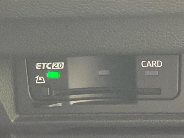 ゴルフ eTSIアクティブ 新品タイヤ/保証書/純正 HDDナビ/衝突安全装置/車線逸脱防止支援システム/ヘッドランプ LED/EBD付ABS/横滑り防止装置/アイドリングストップ/クルーズコントロール/バックモニター 記録簿(25枚目)