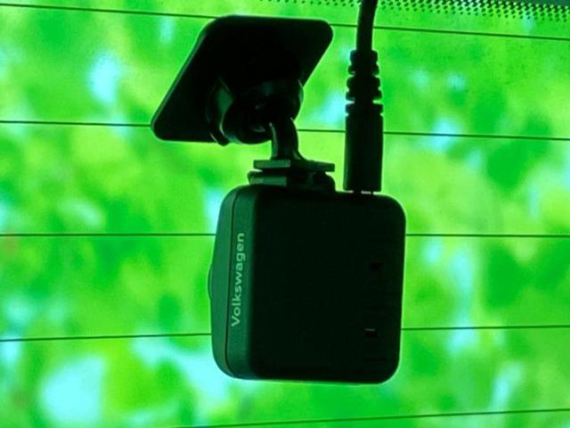 ゴルフ eTSIアクティブ 新品タイヤ/保証書/純正 HDDナビ/衝突安全装置/車線逸脱防止支援システム/ヘッドランプ LED/EBD付ABS/横滑り防止装置/アイドリングストップ/クルーズコントロール/バックモニター 記録簿(37枚目)