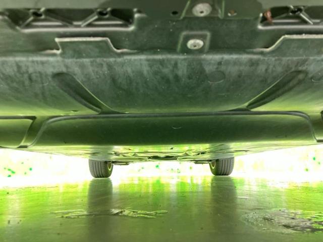 ゴルフ eTSIアクティブ 新品タイヤ/保証書/純正 HDDナビ/衝突安全装置/車線逸脱防止支援システム/ヘッドランプ LED/EBD付ABS/横滑り防止装置/アイドリングストップ/クルーズコントロール/バックモニター 記録簿(44枚目)