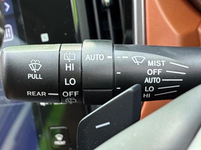 レガシィアウトバック 4WDリミテッドEX 保証書/純正 SDナビ/衝突安全装置/シートヒーター/全方位モニター/車線逸脱防止支援システム/シート フルレザー/電動バックドア/ヘッドランプ LED/ETC/EBD付ABS/横滑り防止装置 4WD(17枚目)