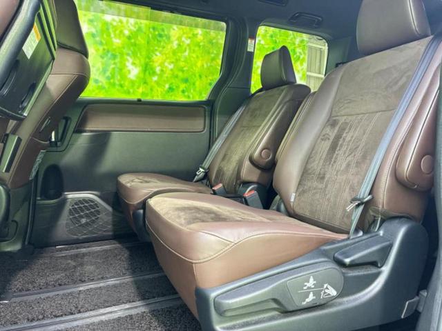 エスクァイア ハイブリッドGiプレミアムパッケージ 保証書/純正 10インチ SDナビ/フリップダウンモニター 純正 12.8インチ/衝突安全装置/両側電動スライドドア/シートヒーター/車線逸脱防止支援システム/シート ハーフレザー 後席モニター(8枚目)