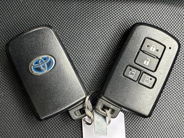 エスクァイア ハイブリッドGiプレミアムパッケージ 保証書/純正 10インチ SDナビ/フリップダウンモニター 純正 12.8インチ/衝突安全装置/両側電動スライドドア/シートヒーター/車線逸脱防止支援システム/シート ハーフレザー 後席モニター(35枚目)