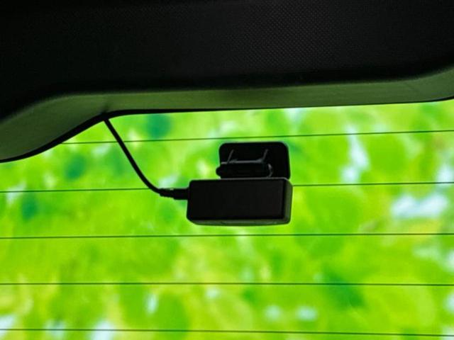 エスクァイア ハイブリッドGiプレミアムパッケージ 保証書/純正 10インチ SDナビ/フリップダウンモニター 純正 12.8インチ/衝突安全装置/両側電動スライドドア/シートヒーター/車線逸脱防止支援システム/シート ハーフレザー 後席モニター(37枚目)