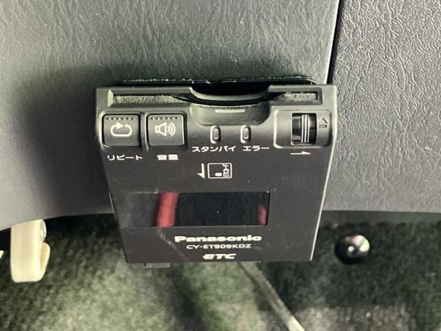 ジムニー 4WDクロスアドベンチャー 保証書/社外 SDナビ/シートヒーター/シート 合皮/ヘッドランプ HID/ETC/ABS/地上波デジタルチューナー/エアバッグ 運転席/エアバッグ 助手席/アルミホイール 純正 16インチ 4WD(18枚目)