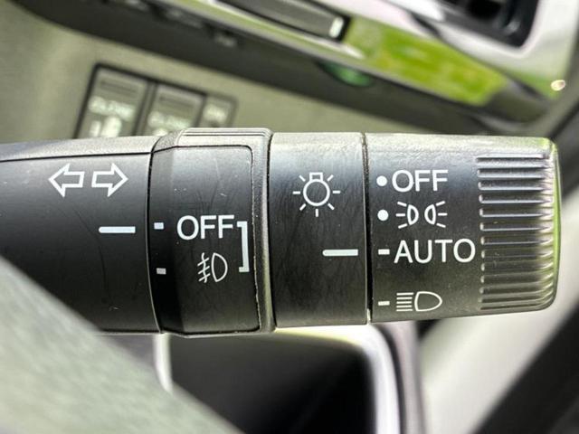 ステップワゴンスパーダ ｅＨＥＶスパーダＧ・ＥＸホンダセンシング　純正　１０インチ　ＳＤナビ／ホンダセンシング／両側電動スライドドア／シートヒーター　前席／車線逸脱防止支援システム／シート　ハーフレザー／パーキングアシスト　バックガイド　衝突被害軽減システム　ＥＴＣ（16枚目）