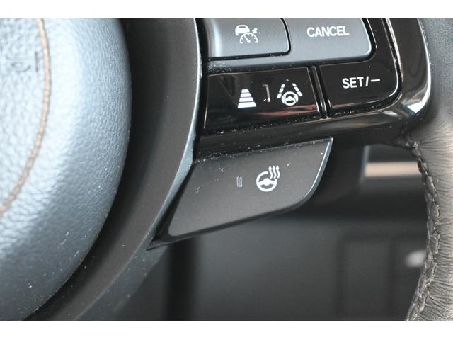 ヴェゼル e:HEVZ ホンダセンシング 純正8INナビ Rカメラ ETC 障害物センサー シートヒーター PWゲート アルミホイール LEDライト ホンダコネクト 衝突回避支援ブレーキ機能 パノラミックビューモニター(14枚目)