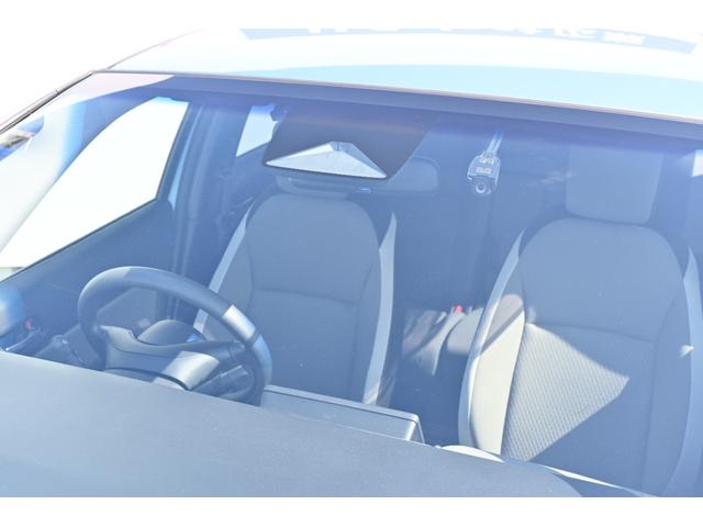 フィット e:HEVネス 雹害現状車 ホンダセンシング 純正9INナビ Rカメラ 2.0ETC FRドラレコ 障害物センサー アルミホイール LEDライト ホンダコネクト 衝突軽減 パーキングセンサー ワンオーナー 地デジ(5枚目)