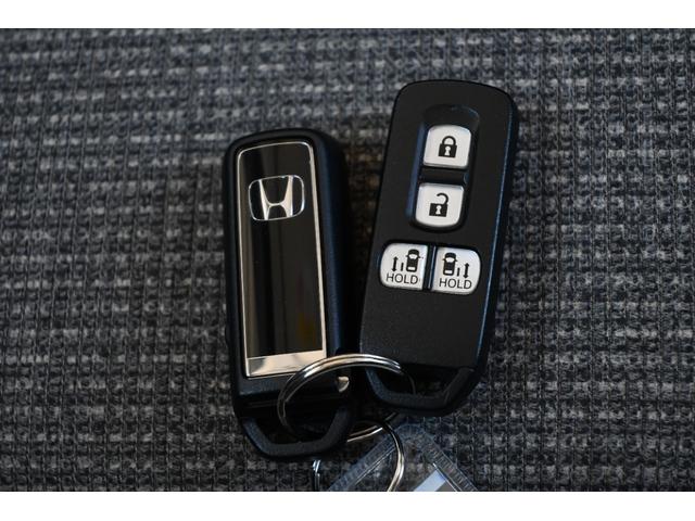 N-BOX EX ホンダセンシング 純正8INナビ Rカメラ FRドラレコ 障害物センサー シートヒーター LEDライト 両側Pスライドドア クリソナ 衝突被害軽減装置 盗難防止装置 LEDヘッド フルセグTV ABS(17枚目)