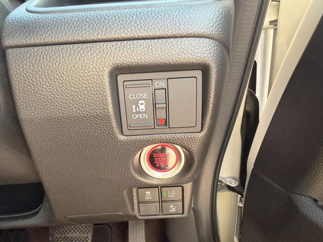 N-BOXカスタム G・Lホンダセンシング 自動軽減ブレーキ NAVI Bluetooth DVD 地デジ USB バックカメラ ETC スマートキー 片側電動スライドドア LEDライト アルミホイール ドライブレコーダー 整備記録簿 キーレス(21枚目)