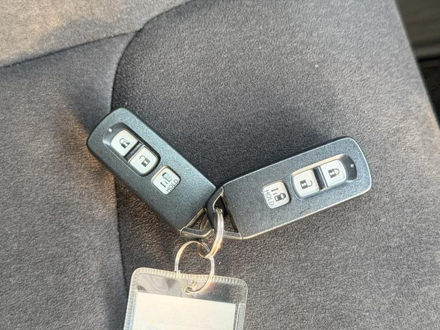 N-BOXカスタム G・Lホンダセンシング 自動軽減ブレーキ NAVI Bluetooth DVD 地デジ USB バックカメラ ETC スマートキー 片側電動スライドドア LEDライト アルミホイール ドライブレコーダー 整備記録簿 キーレス(34枚目)