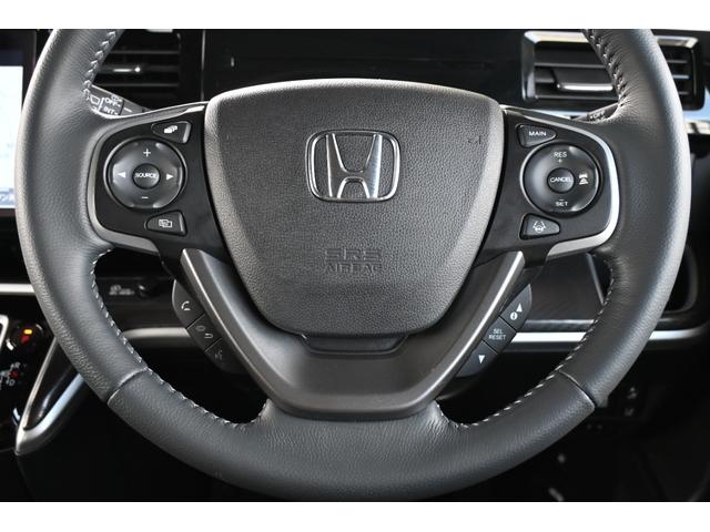 ステップワゴンスパーダ e:HEVスパーダG・EXホンダセンシング 純正10INナビ マルチビューカメラ 2.0ETC FRドラレコ シートヒーター アルミホイール LEDライト 両側Pスライドドア ハンズフリースライドドア右 Pアシスト エアバック 地デジ クルコン(13枚目)
