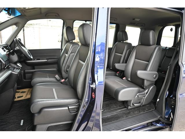 ステップワゴンスパーダ e:HEVスパーダG・EXホンダセンシング 純正10INナビ マルチビューカメラ 2.0ETC FRドラレコ シートヒーター アルミホイール LEDライト 両側Pスライドドア ハンズフリースライドドア右 Pアシスト エアバック 地デジ クルコン(24枚目)